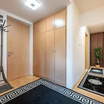 Wellness Riversider - With A View Of The Danube And Margaret Island *