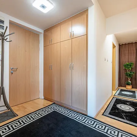 Wellness Riversider - With A View Of The Danube And Margaret Island *